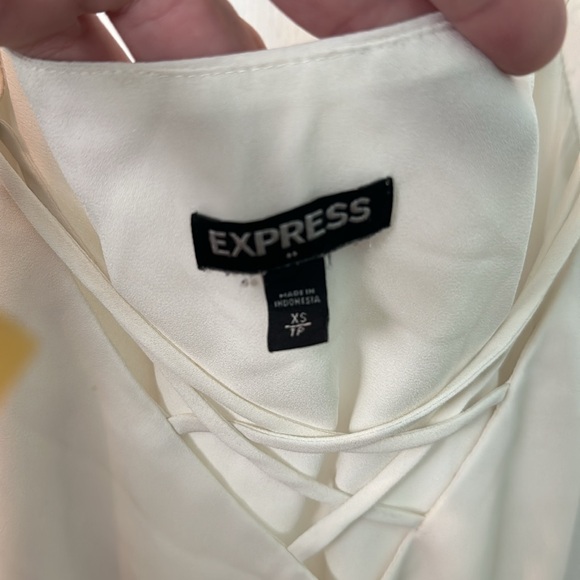 Express Top - Picture 3 of 3